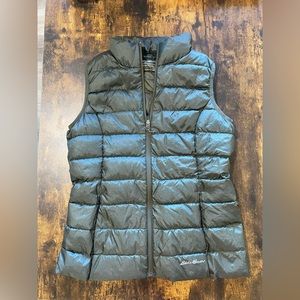 Eddie Bauer vest